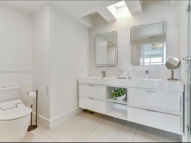 Apartment for sale  Unit #3707 - photo 6056438