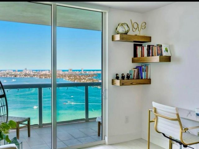 Apartment for sale  Unit #3707 - photo 6056439