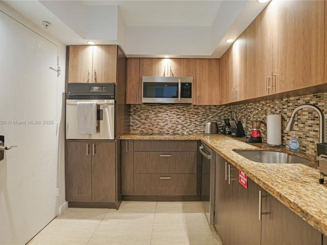 Apartment for sale  Unit #3P - photo 6056047