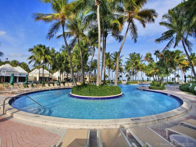 Apartment for rent  Unit #1404 - photo 6056542