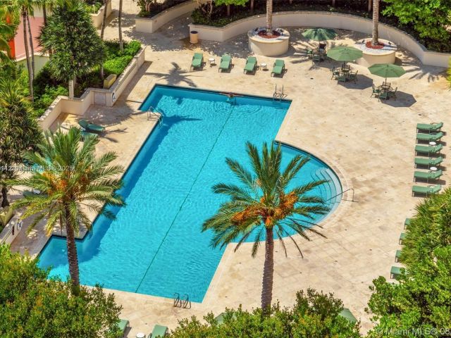 Apartment for rent  Unit #1404 - photo 6056543