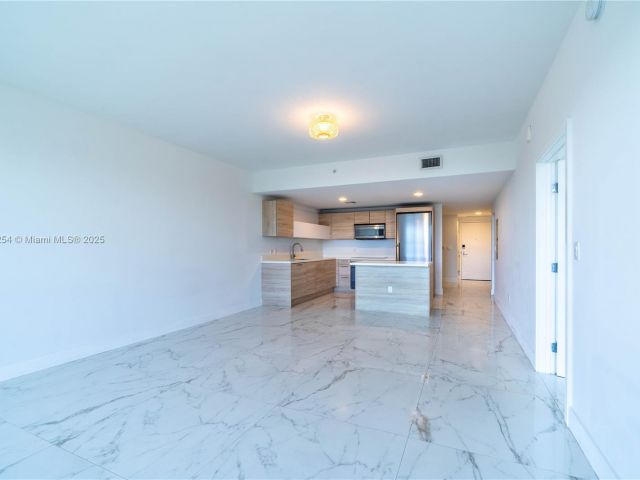 Apartment for sale  Unit #417 - photo 6060878