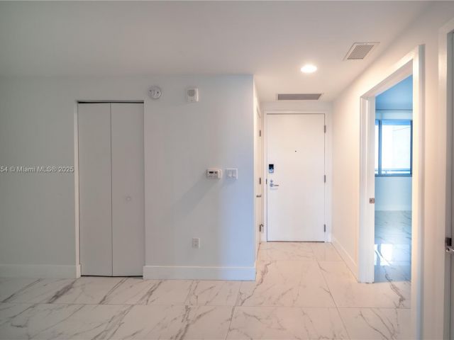 Apartment for sale  Unit #417 - photo 6060885