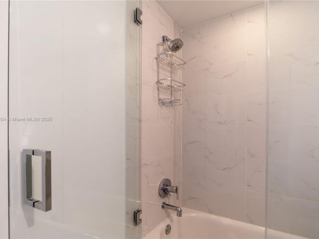 Apartment for sale  Unit #417 - photo 6060888