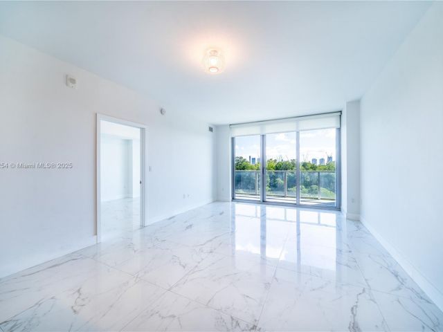 Apartment for sale  Unit #417 - photo 6060894