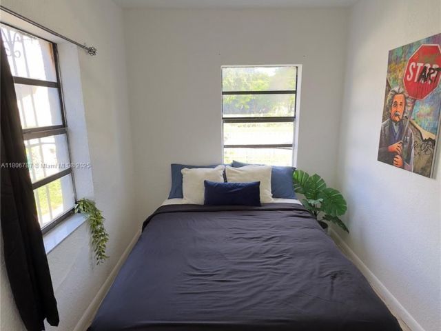 Home for sale at 301 NW 37th St - photo 6091867