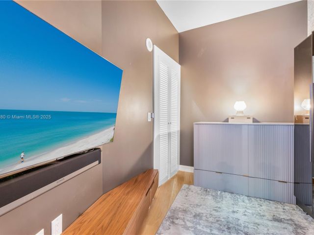 Apartment for sale  Unit #1409 - photo 6056152