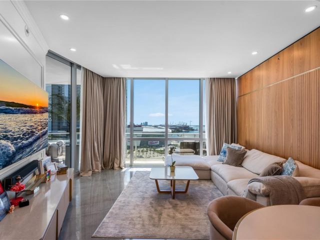 Apartment for sale  Unit #1409 - photo 6056161