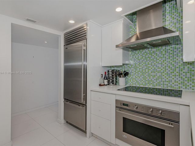 Apartment for rent  Unit #1538 - photo 6061214