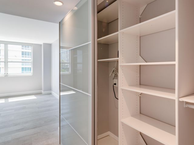 Apartment for sale  Unit #701 - photo 6061154