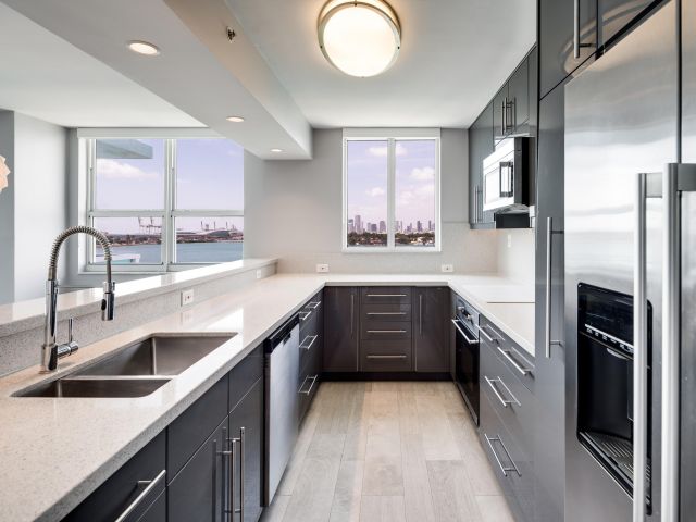 Apartment for sale  Unit #701 - photo 6061161