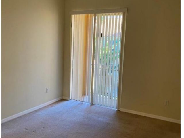 Home for rent at 4905 N Harbor Isles Dr - photo 6054281