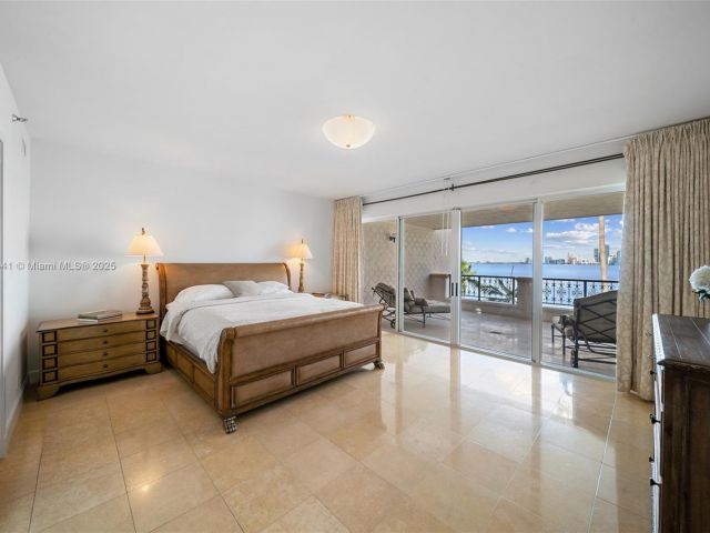 Apartment for sale  Unit #5235 - photo 6060826