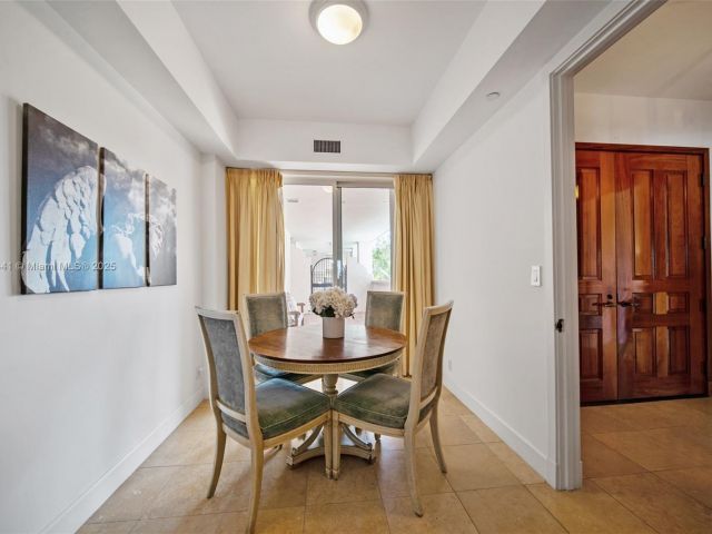 Apartment for sale  Unit #5235 - photo 6060831