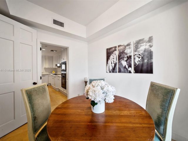 Apartment for sale  Unit #5235 - photo 6060832