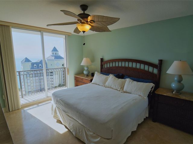 Apartment for rent  Unit #1606 - photo 6063372