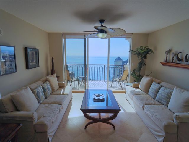 Apartment for rent  Unit #1606 - photo 6063381