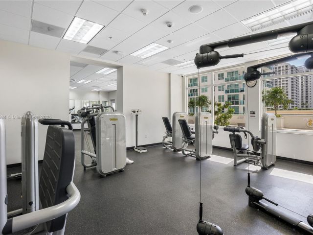 Apartment for rent  Unit #2824 - photo 6061194