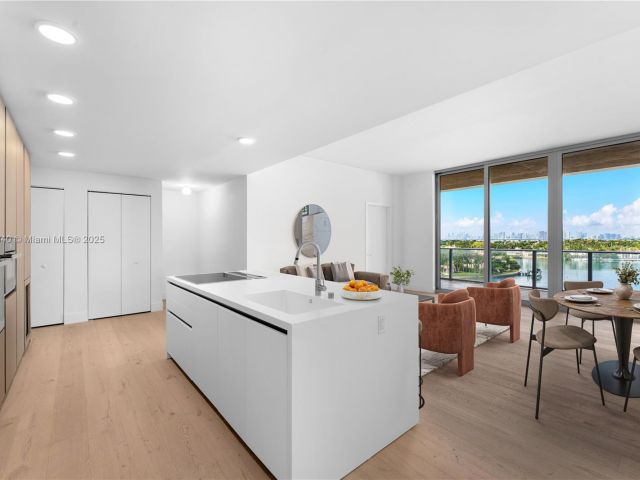 Apartment for sale  Unit #7B - photo 6112058