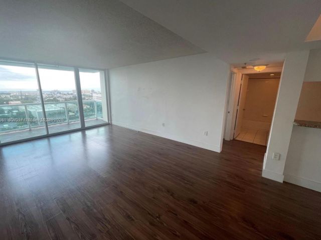 Apartment for sale  Unit #1206 - photo 6061144