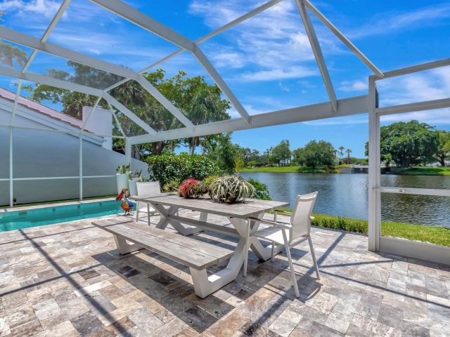 Home for sale at 7716 Cedarwood Circle - photo 6075193