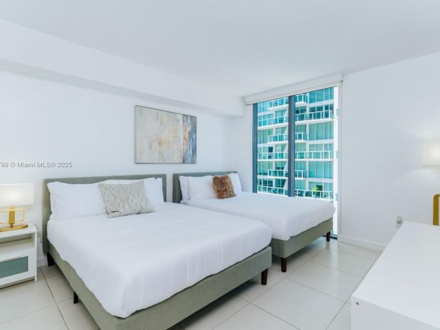 Apartment for sale  Unit #2408 - photo 6061410