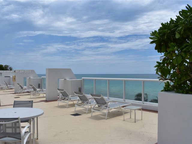 Apartment for rent  Unit #2110 - photo 6063797