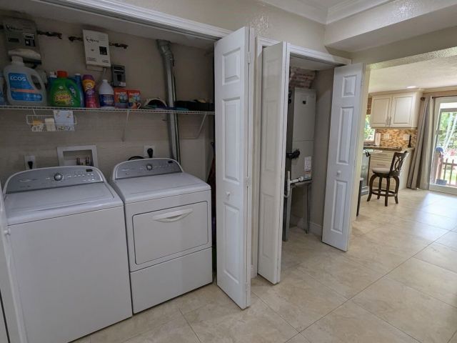 Home for sale at 12200 SW 51st St - photo 6072650