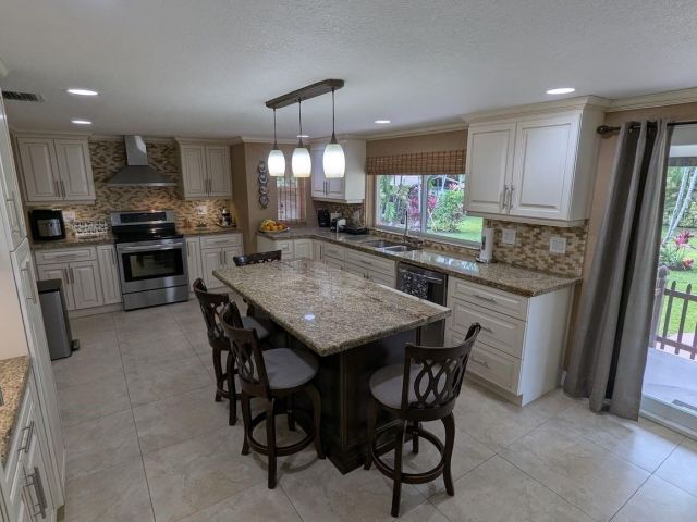 Home for sale at 12200 SW 51st St - photo 6072653