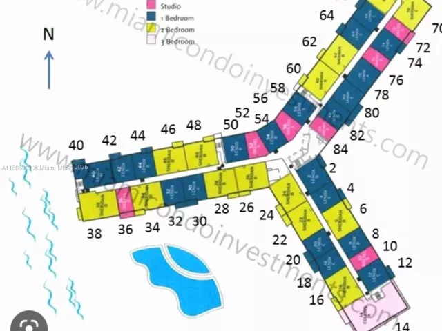 1-bedroom condo for sale in Miami Beach - 1500 Bay Rd 1532S - MondialRealty