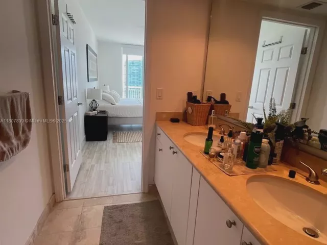 2-bedroom condo for rent in Hallandale Beach - 1755 E Hallandale Beach Blvd 2305E - MondialRealty