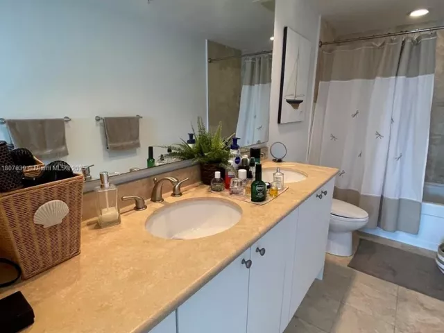 2-bedroom condo for rent in Hallandale Beach - 1755 E Hallandale Beach Blvd 2305E - MondialRealty