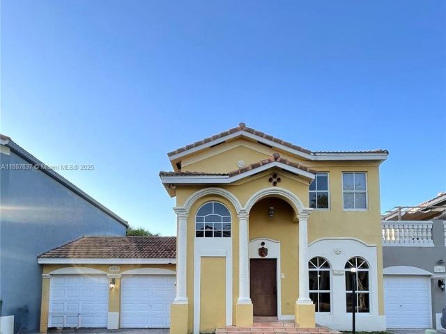 Home for rent at 10819 NW 51st Ln - photo 6065004