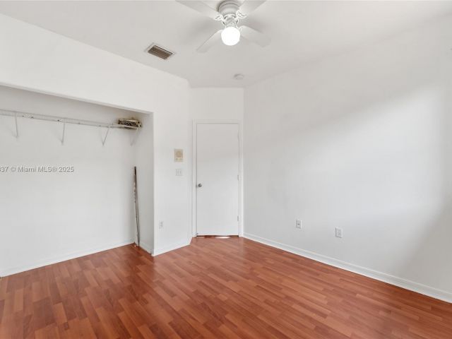 Home for rent at 10819 NW 51st Ln - photo 6227289