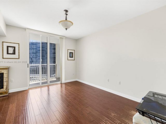 Apartment for sale  Unit #1604E - photo 6065425