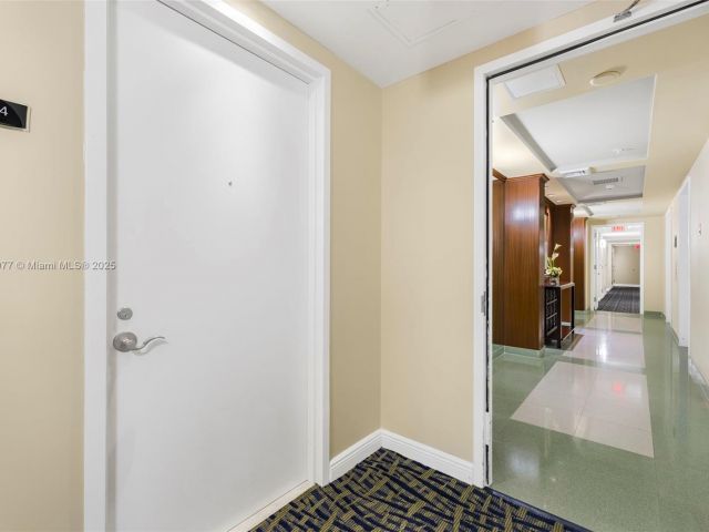 1-bedroom condo for sale in Hallandale Beach - 1755 E Hallandale Beach Blvd 1604E - MondialRealty