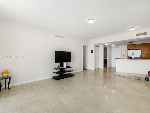 1-bedroom condo for sale in Hallandale Beach - 1755 E Hallandale Beach Blvd 1604E - MondialRealty