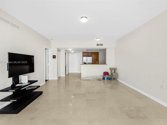 1-bedroom condo for sale in Hallandale Beach - 1755 E Hallandale Beach Blvd 1604E - MondialRealty