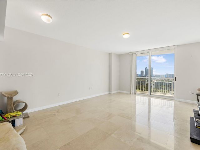 1-bedroom condo for sale in Hallandale Beach - 1755 E Hallandale Beach Blvd 1604E - MondialRealty