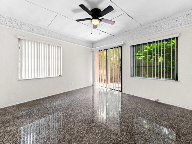 Home for rent at 713 NE 17th Terrace - photo 6359933