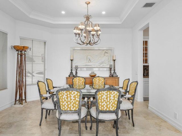 Home for sale at 713 SE 10th Street - photo 6062976