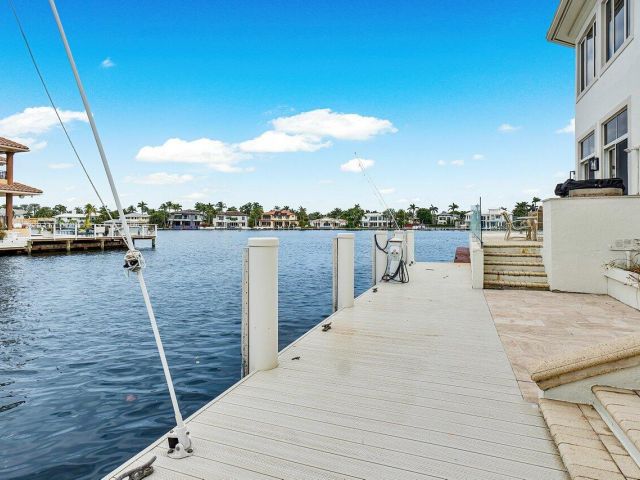 Home for sale at 713 SE 10th Street - photo 6062989