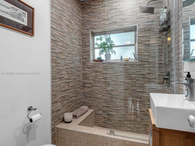 Home for sale at 1895 SW 25th St - photo 6119158