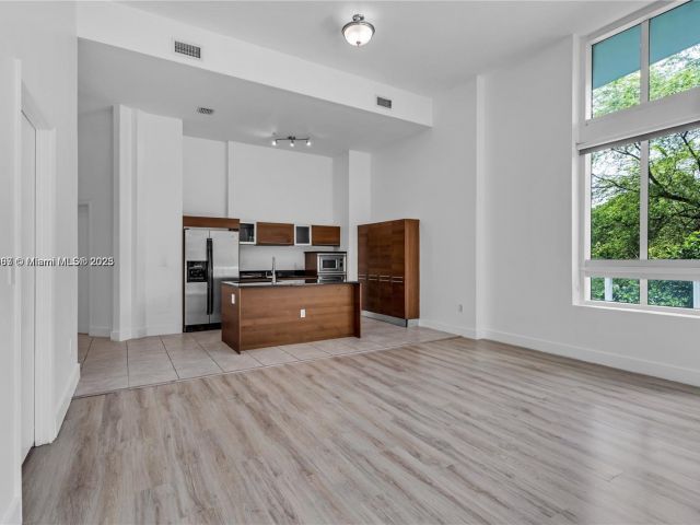 Apartment for rent  Unit #516 - photo 6066167