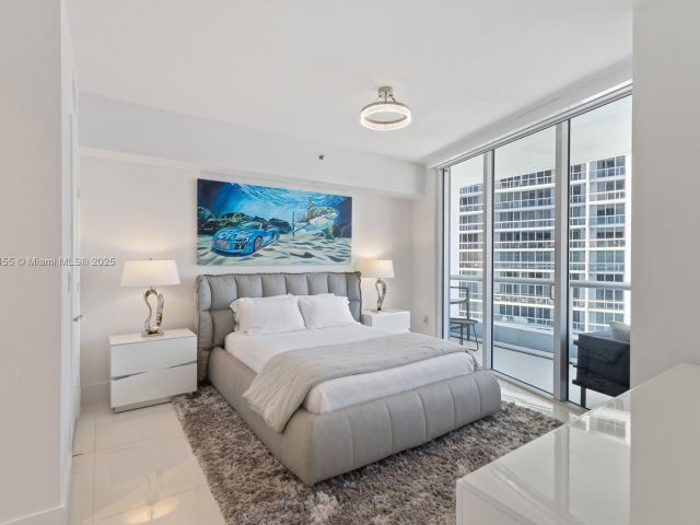 Apartment for sale  Unit #2304 - photo 6120291