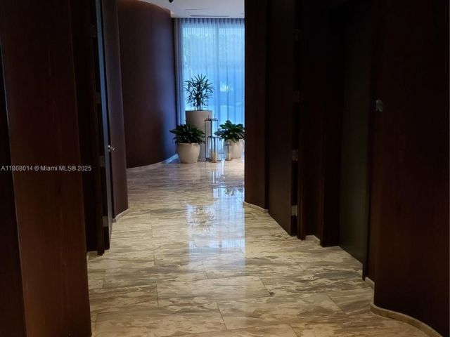 Apartment for sale  Unit #906 - photo 6070326