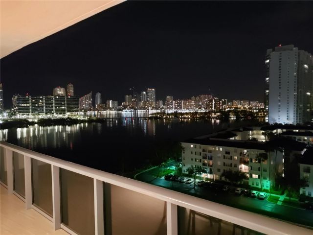 Apartment for sale  Unit #906 - photo 6070334