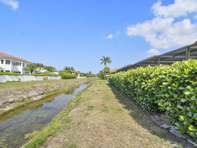 Home for sale at 22652 Esplanada Circle W - photo 6075040