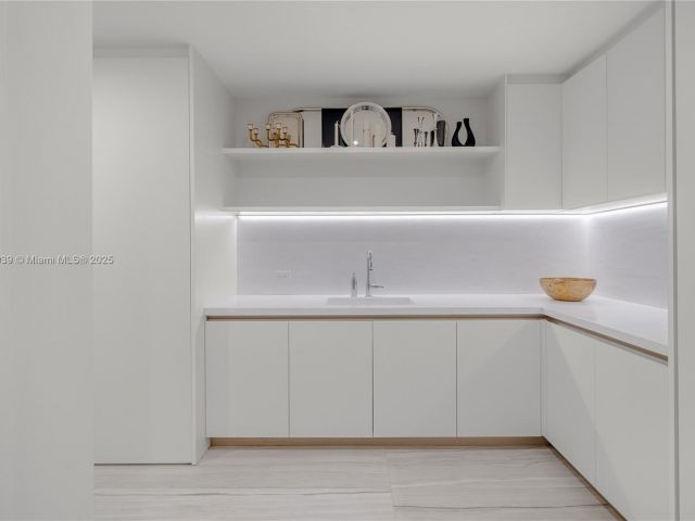 Apartment for sale  Unit #3201 - photo 6065799