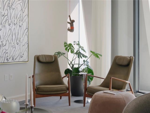 Apartment for sale  Unit #3201 - photo 6065816